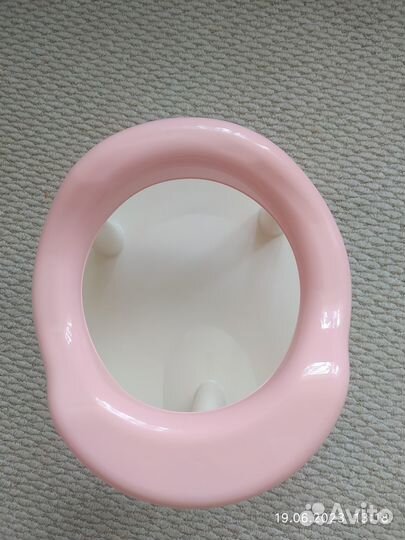 Стульчик для купания малышей