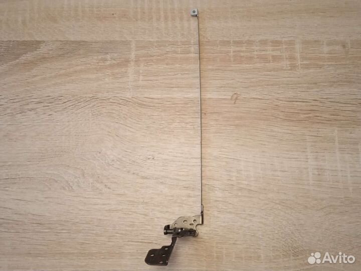 Петля правая HP 625