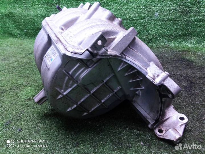 Коллектор впускной Opel Vectra B (1999-2002)