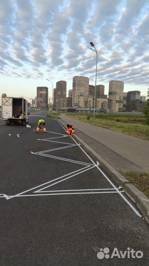 Дорожная разметка, установка знаков, паркинг
