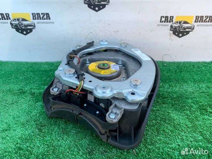 Подушка безопасности водителя