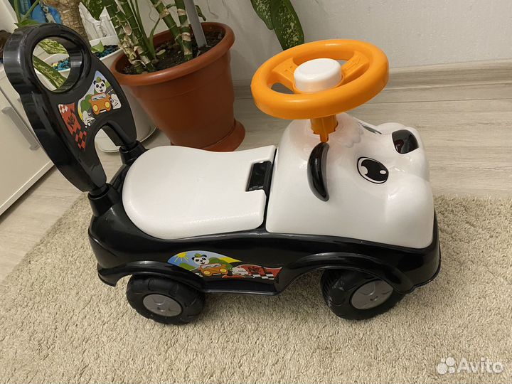 Машинка каталка толокар детская