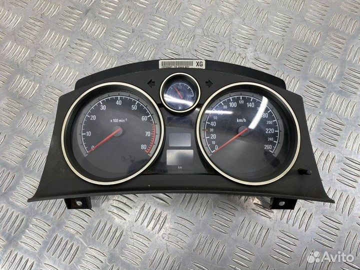 Щиток приборов Opel Astra H 1.8 Z18XER 2008