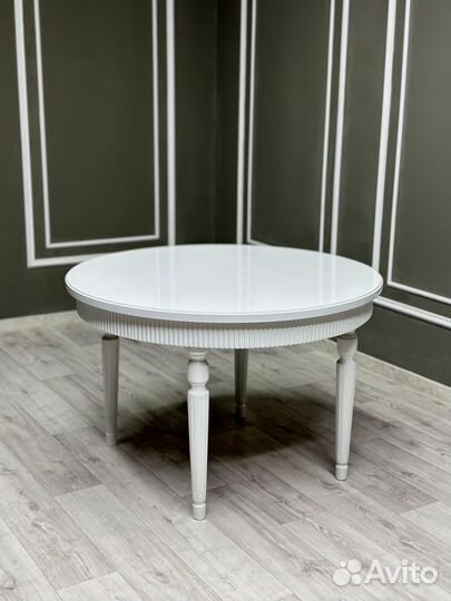 Стол со стульями в наличии\оплата при получении