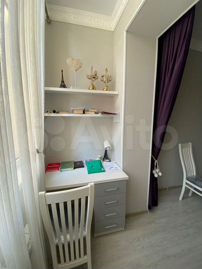 2-к. квартира, 60 м², 2/4 эт.