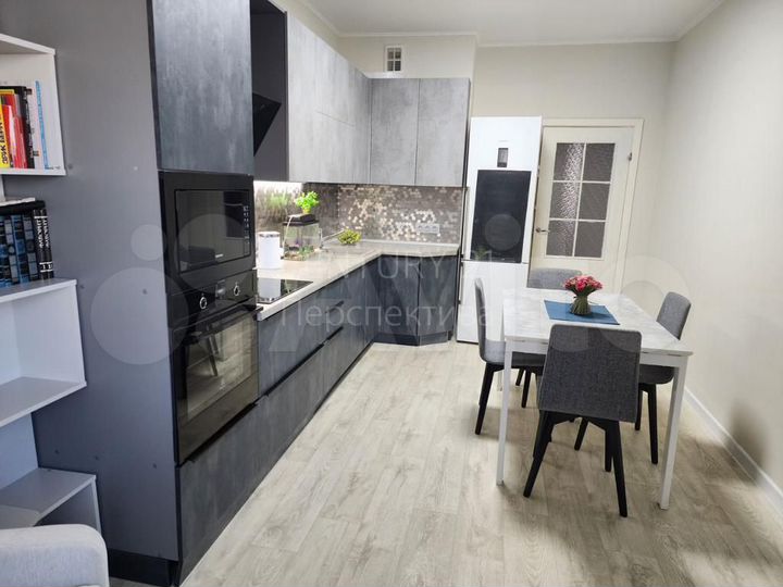 2-к. квартира, 63,5 м², 12/17 эт.