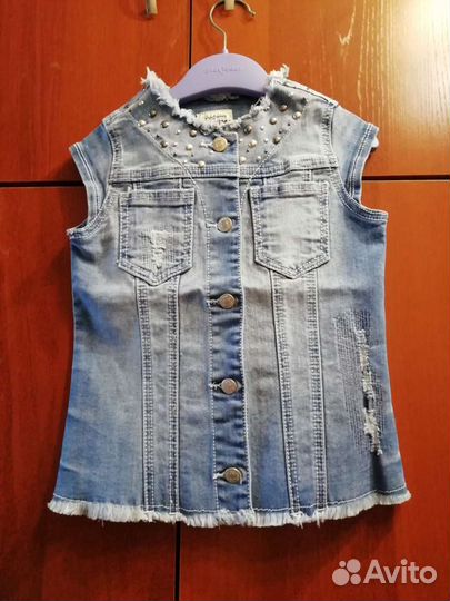 Джинсовый жилет для девочки