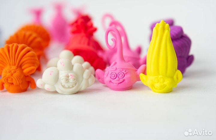 Ластики Тролли набор фигурок 29 шт disney