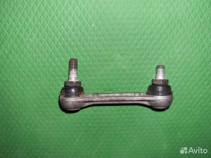 Тяга датчика положения кузова Mitsubishi Pajero 4