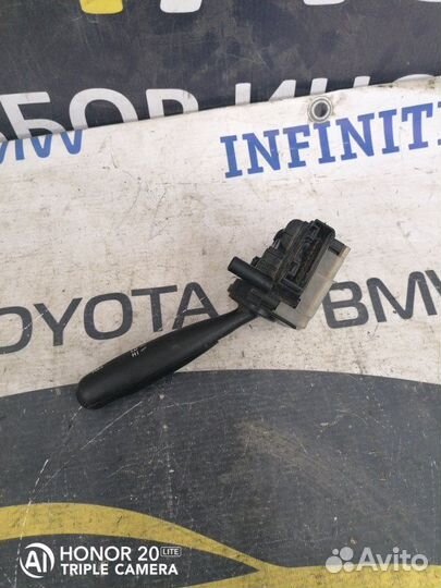 Подрулевой переключатель дворников Toyota Corolla