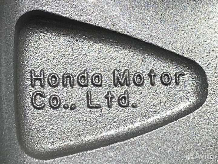 Диски Honda R17 5/114.3 цо 64.1 мм