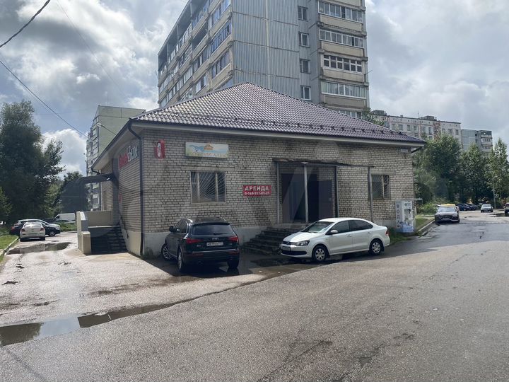 Торговая площадь, 180 м²