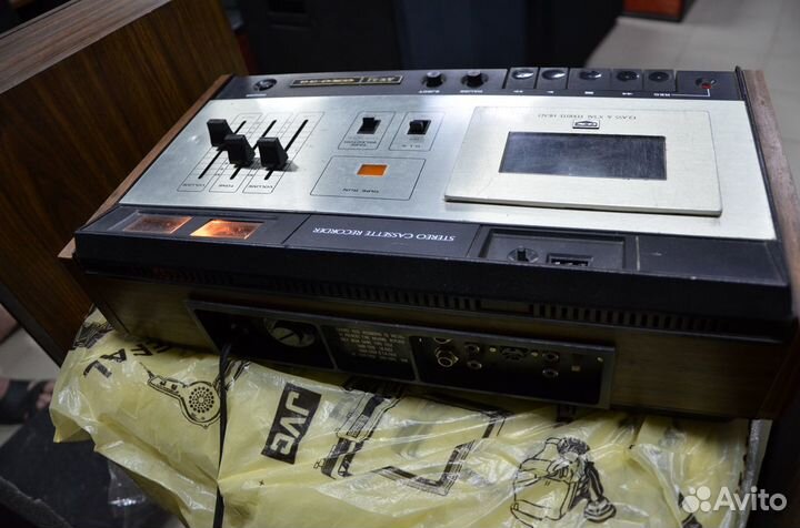 Комплект Akai GXC-36 + SW30