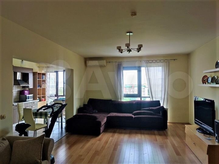 2-к. квартира, 72,2 м², 14/14 эт.