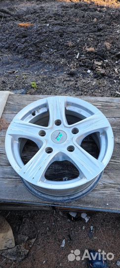 Литые диски r15 на ниву