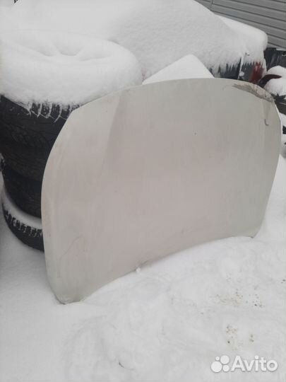 Капот на субару легаси 2017