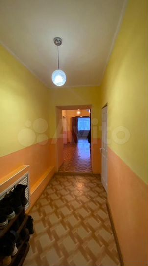 3-к. квартира, 85 м², 1/1 эт.