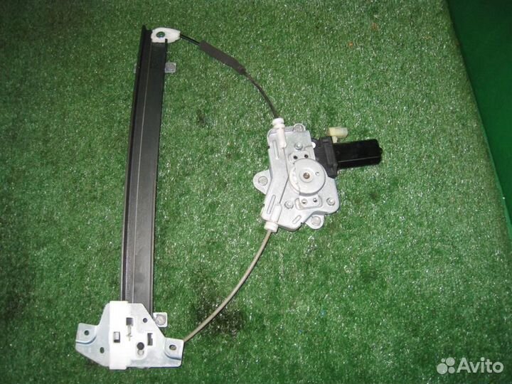 Стеклоподъемник передний правый KIA Picanto (BA)