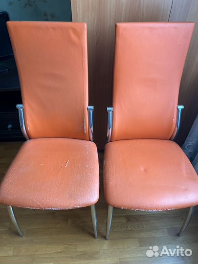 Стулья кухонные на перетяжку 4 шт