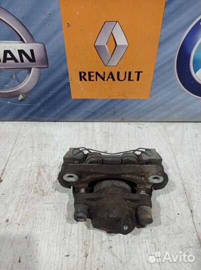 Суппорт тормозной перед Renault kaptur Лев