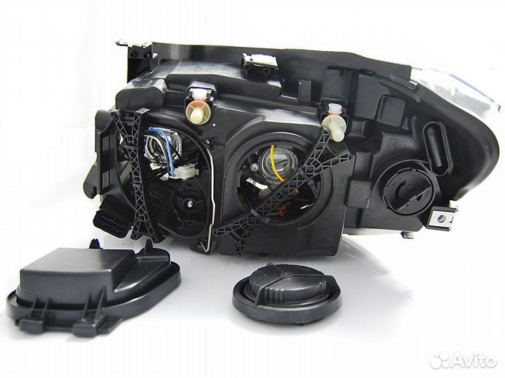 Фары BMW X1 E84 (09-12) lpbme0