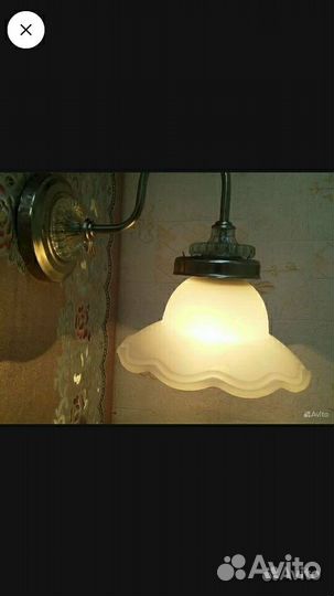 Настенное бра или на стольная лампа