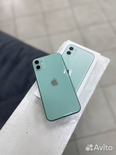 iPhone 11, 64 ГБ