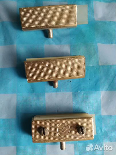 Держатели для стёкол мебели