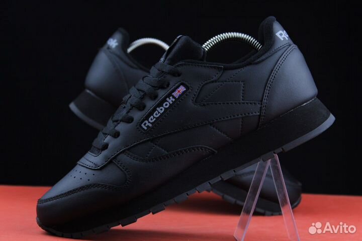 Кроссовки натуральная кожа reebok