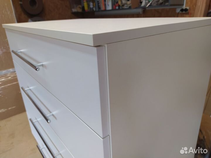 Комод для спальни