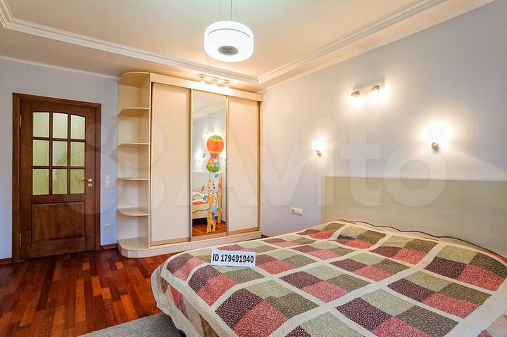 3-к. апартаменты, 105 м², 3/17 эт.