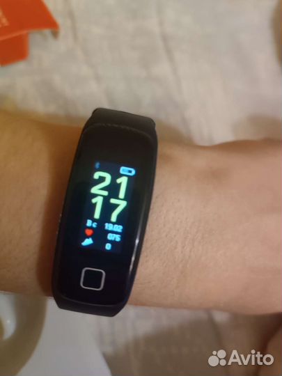 Смарт часы фитнес браслет