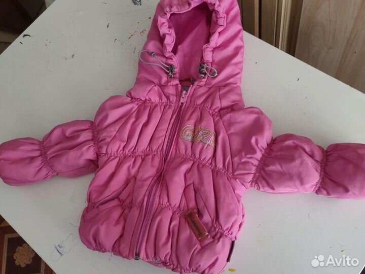 Пальтишко тоненькое для девочки