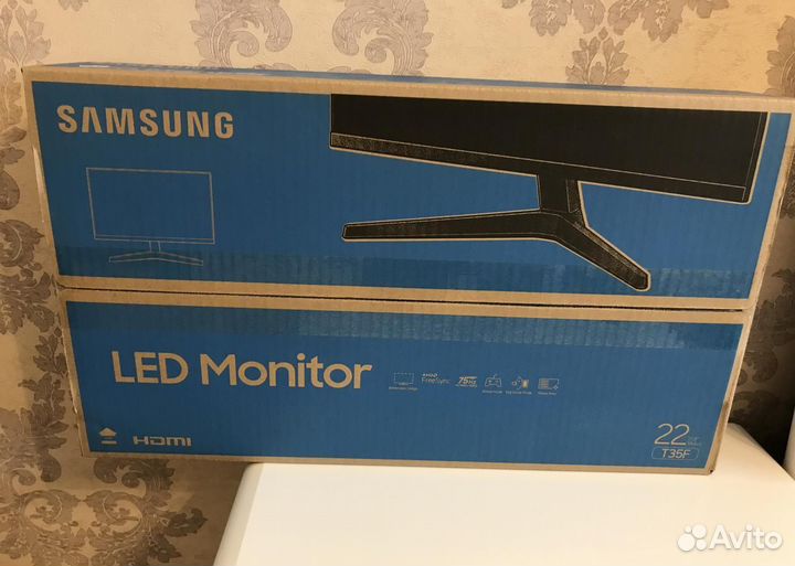 Монитор 22