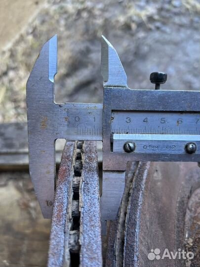 Передние тормозные диски