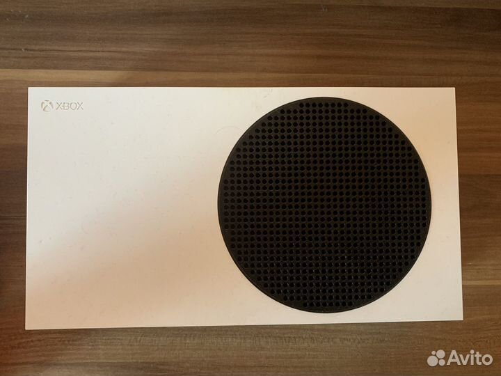 Игровая приставка xbox series s на доставке