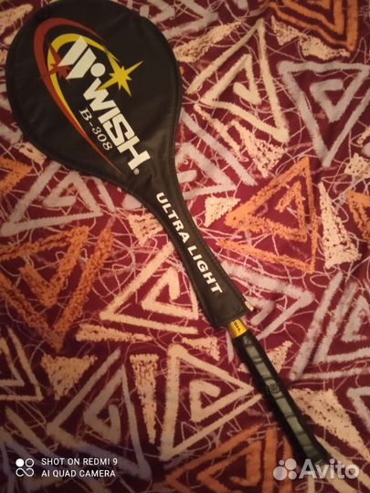 Ракетка для бадминтона