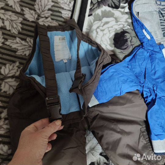 Ветровка, джинсы, спортивные штаны размер 92-98