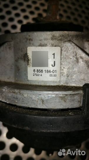 Подушка крепления двигателя правая BMW 3