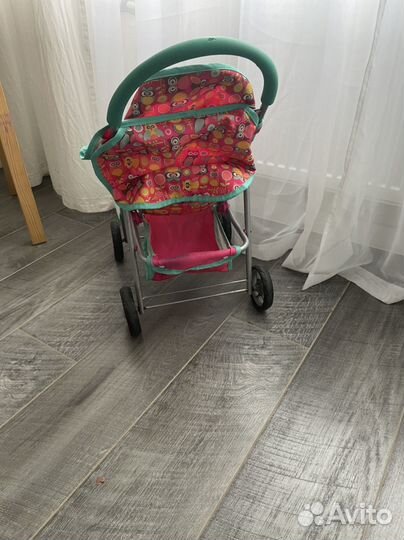 Коляска кукольная
