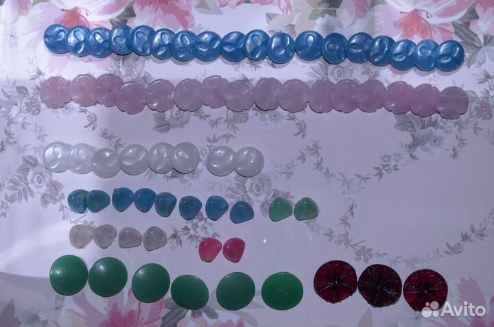 Перламутровые пуговицы на ножке СССР