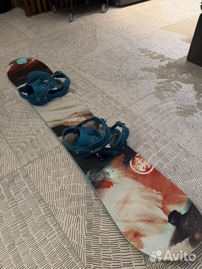 Сноуборд never summer