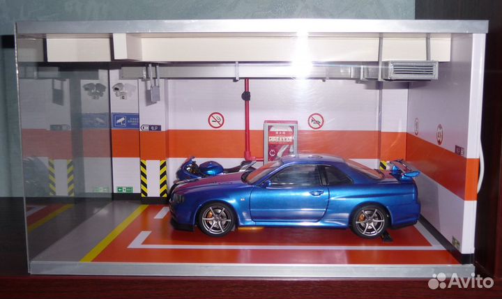 Диорама Модель гараж парковка 1:18