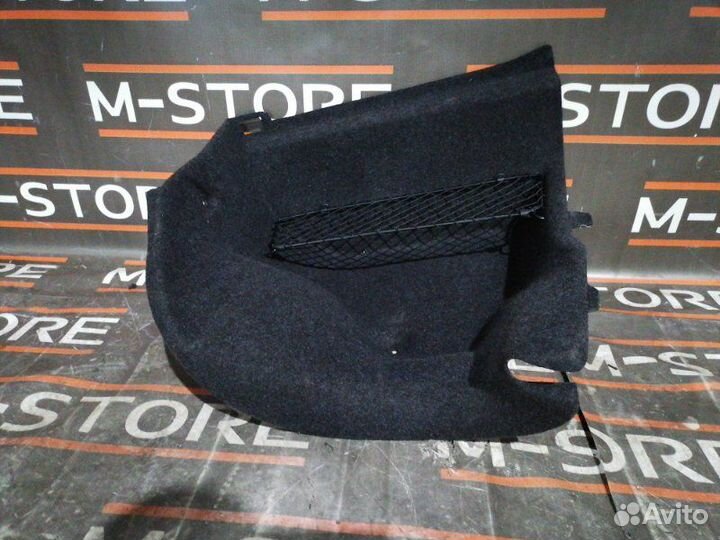 Обшивка багажника задняя правая Bmw 5-Series E60