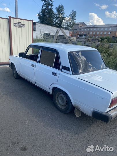 ВАЗ 2105 1.5 МТ, 1999, битый, 68 010 км