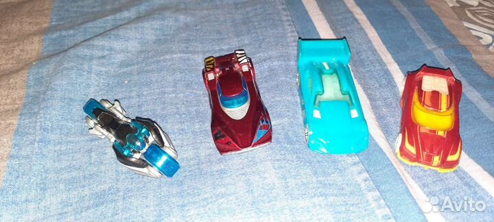 Игрушечные машинки