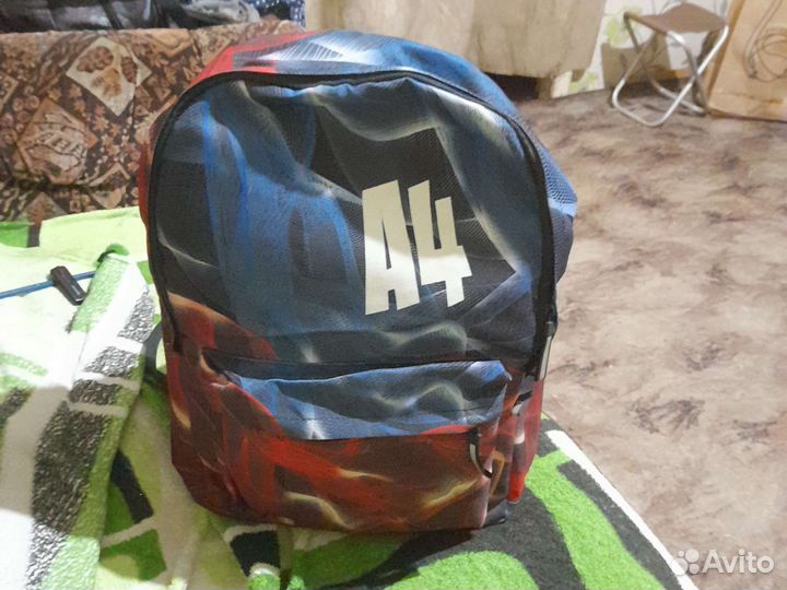 Школьный рюкзак