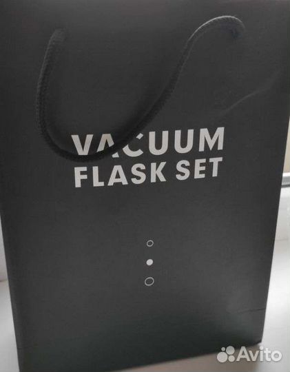 Термо кружка новая с кружечками