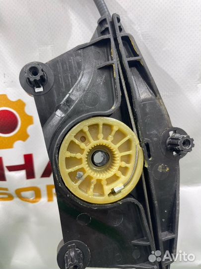 Стеклоподъемник задний левый Audi S-Line Q5 8R CDN