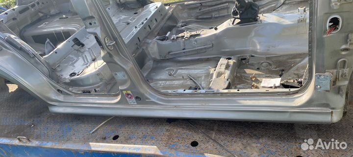 Порог правый Skoda Octavia Tour A4